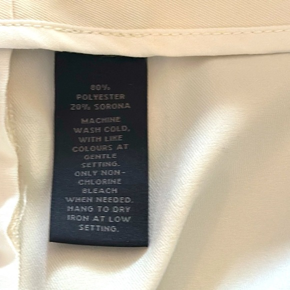 Men’s Saks Fifth Avenue Off White/Candlelight Color Polyester Blend Shorts Sz 40 - Picture 6 of 7